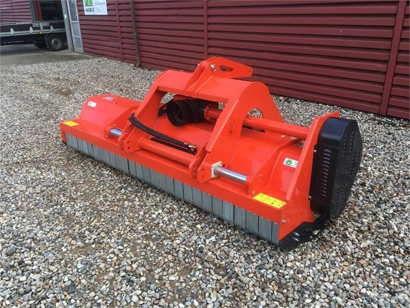 Boxer AG 2800 front og bagmonteret - Trince: foto 1 Boxer AG 2800 front og bagmonteret - Trince: foto 1