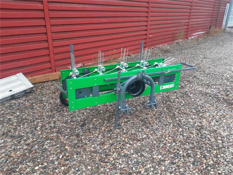 - - - HØ VENDER - Kokë për Traktor komunal: foto 2 - - - HØ VENDER - Kokë për Traktor komunal: foto 2