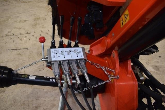 - - - boxer - Kokë për Traktor komunal: foto 5 - - - boxer - Kokë për Traktor komunal: foto 5