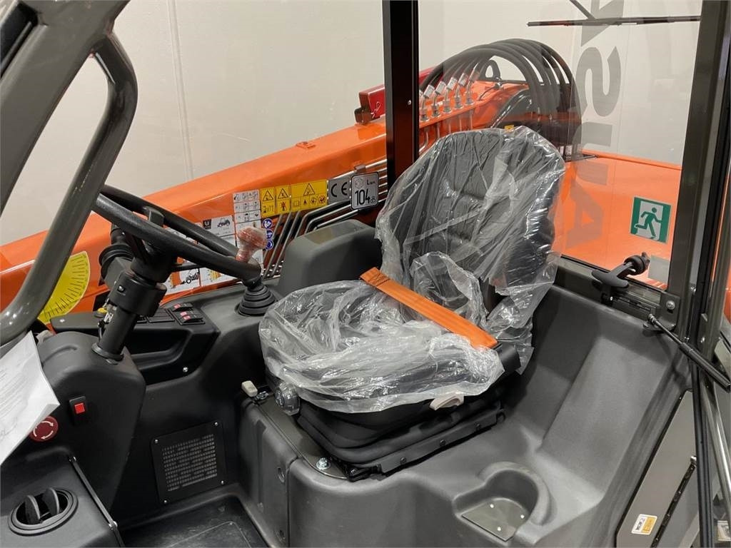 Ausa T164EX4 - Krah teleskopik: foto 5 Ausa T164EX4 - Krah teleskopik: foto 5