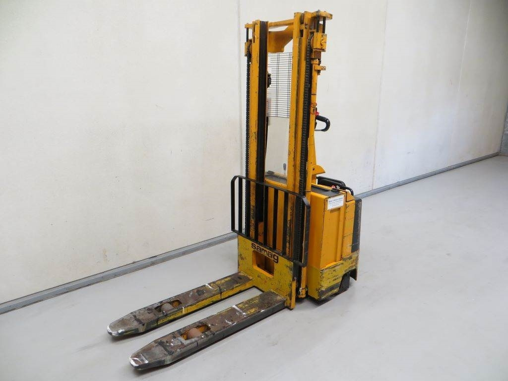 Samag ELT10 - Stivosës: foto 3 Samag ELT10 - Stivosës: foto 3