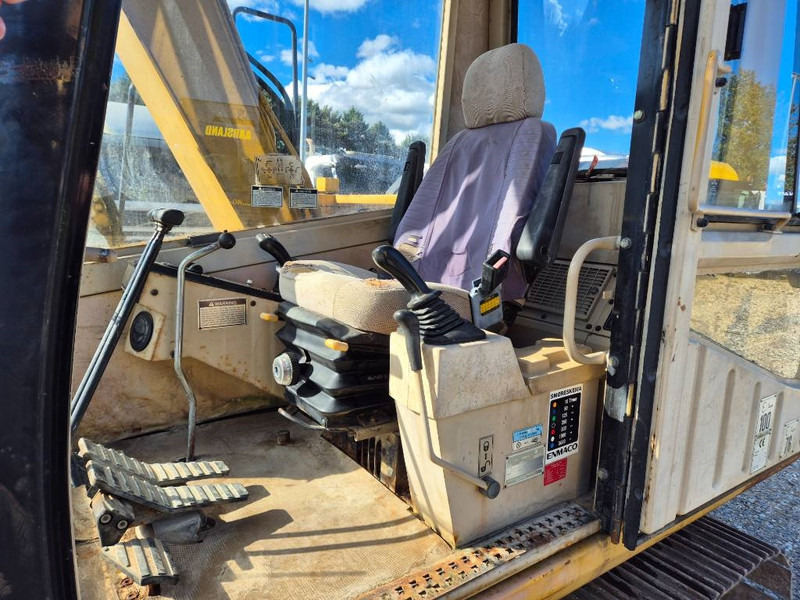 Miniekskavator Cat 307 with extra buckets: foto 17