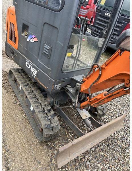 Doosan Slo 18 - 1.8T with bucket packed (Low Hours) - Miniekskavator: foto 4 Doosan Slo 18 - 1.8T with bucket packed (Low Hours) - Miniekskavator: foto 4