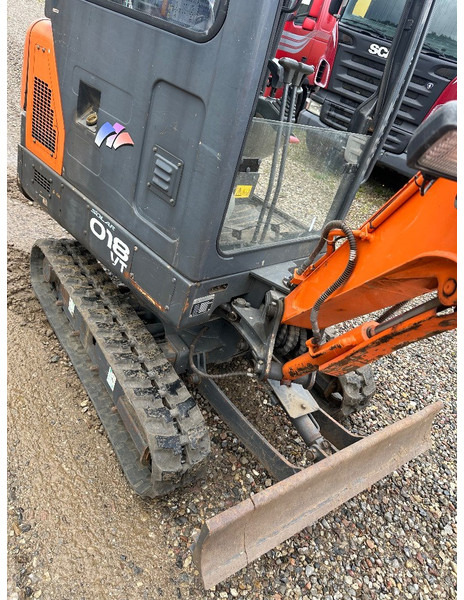 Doosan Slo 18 - 1.8T with shovel pack and low hours - Miniekskavator: foto 4 Doosan Slo 18 - 1.8T with shovel pack and low hours - Miniekskavator: foto 4