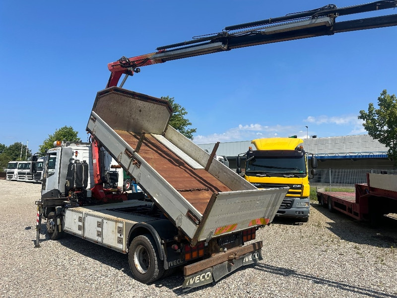 Iveco Eurocargo 120 EL 210hp / Fassi 80A Year 2012 + Tip - Kamion me vinç: foto 3 Iveco Eurocargo 120 EL 210hp / Fassi 80A Year 2012 + Tip - Kamion me vinç: foto 3
