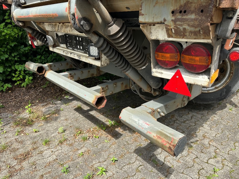 KEL-BERG City-Trailer 2 aks - Gjysmë rimorkio me tendë: foto 4 KEL-BERG City-Trailer 2 aks - Gjysmë rimorkio me tendë: foto 4