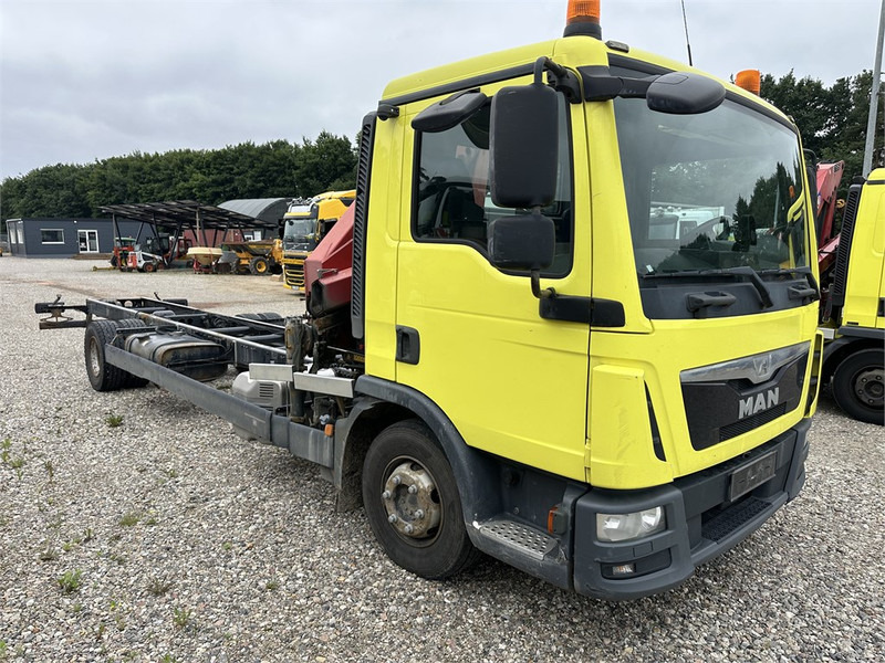MAN TGL 12.220 // Crane HMF 735K2 // - Kamion me vinç: foto 4 MAN TGL 12.220 // Crane HMF 735K2 // - Kamion me vinç: foto 4