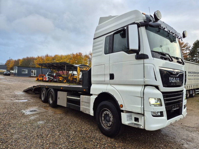 Autotransportues MAN TGX 26.500 // Hydraulic Ramp/ Winch //: foto 14