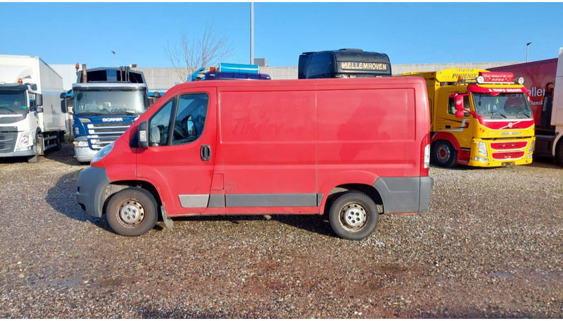 Peugeot Boxer 330 2,2 HDi - Furgon: foto 5 Peugeot Boxer 330 2,2 HDi - Furgon: foto 5