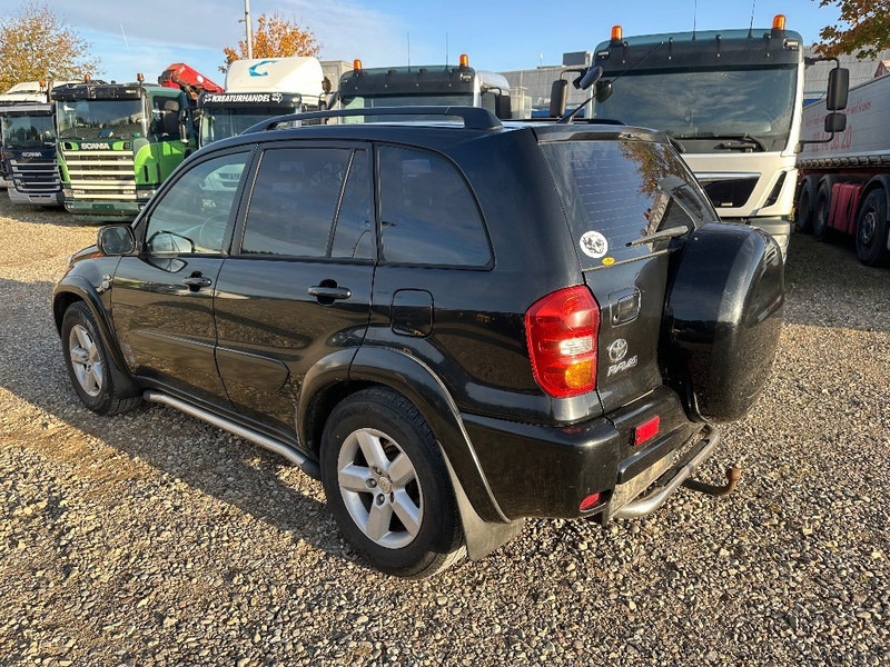 Toyota RAV4 2.0D 4x4 - Furgon: foto 5 Toyota RAV4 2.0D 4x4 - Furgon: foto 5