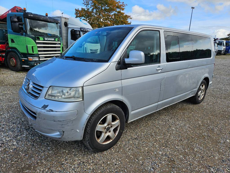 Volkswagen Caravelle 2,5 TDi 130 lang 10prs 5d - Veturë: foto 1 Volkswagen Caravelle 2,5 TDi 130 lang 10prs 5d - Veturë: foto 1