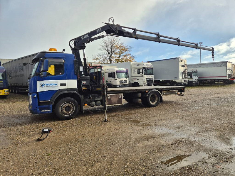 Volvo FM 330 4x2 // Hiab 122 ES-4 HIDUO // - Kamion me vinç: foto 2 Volvo FM 330 4x2 // Hiab 122 ES-4 HIDUO // - Kamion me vinç: foto 2