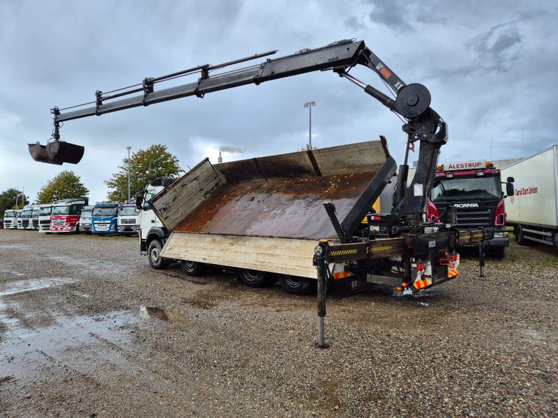 Volvo FM 460 8x4/4 //HIAB 211 EP-4 // 3 sidetip - Kamion me vinç: foto 3 Volvo FM 460 8x4/4 //HIAB 211 EP-4 // 3 sidetip - Kamion me vinç: foto 3