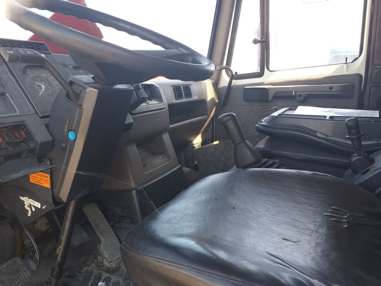 Kamion vetëshkarkues DAF AE 45: foto 6