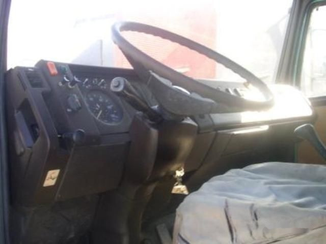 Mercedes-Benz 11.17 - Kamion me karroceri të hapur: foto 4 Mercedes-Benz 11.17 - Kamion me karroceri të hapur: foto 4