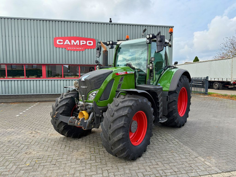 Fendt 724 Vario Gen 6 Profi Plus - Traktor: foto 1 Fendt 724 Vario Gen 6 Profi Plus - Traktor: foto 1