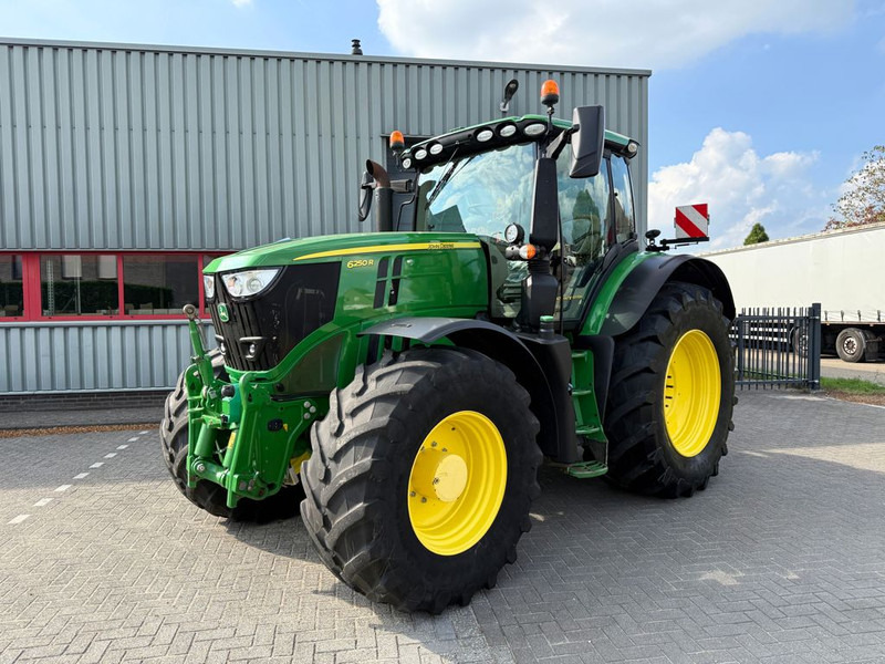 John Deere 6250R Premium Edition Autopowr - Traktor: foto 1 John Deere 6250R Premium Edition Autopowr - Traktor: foto 1