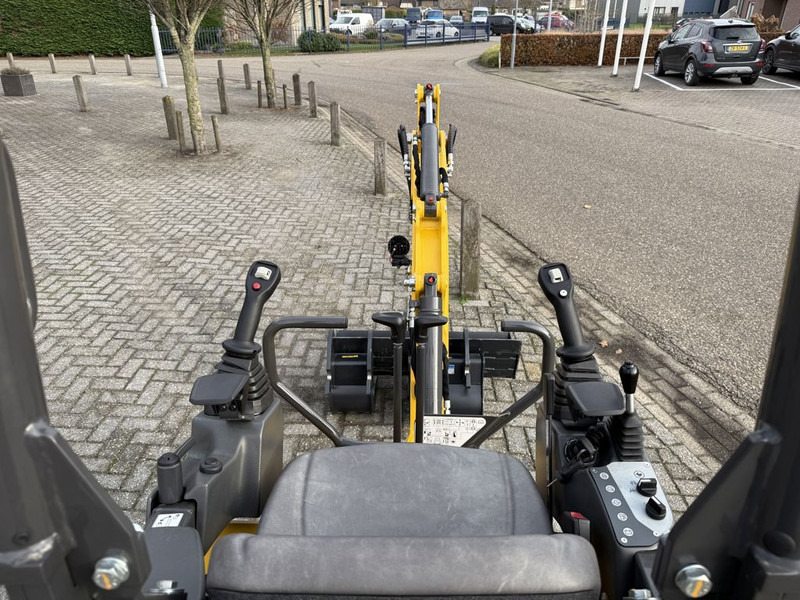 New Holland E14D Minigraver - Miniekskavator: foto 5 New Holland E14D Minigraver - Miniekskavator: foto 5