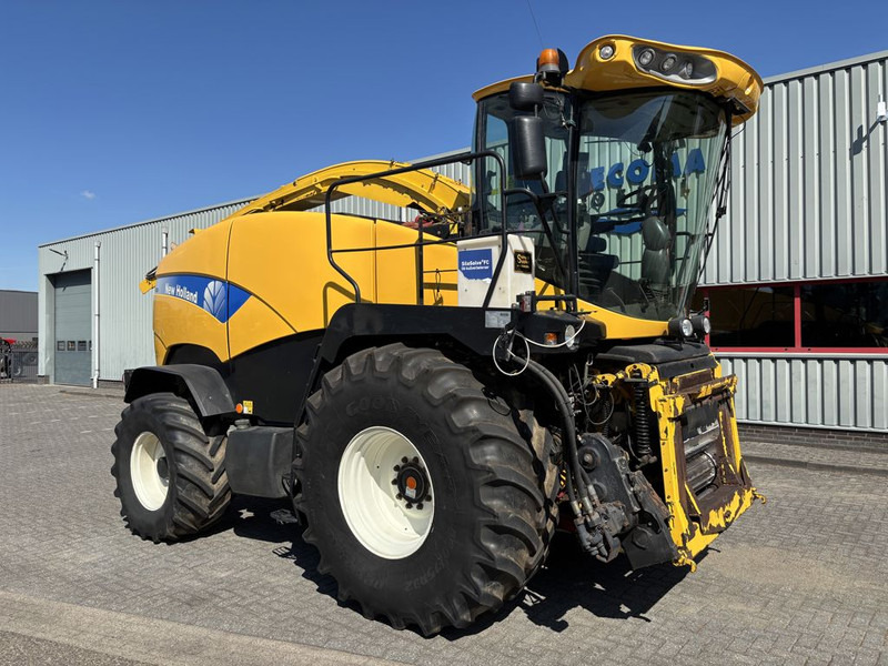 New Holland FR9050 - Korrëse foragjere: foto 4 New Holland FR9050 - Korrëse foragjere: foto 4