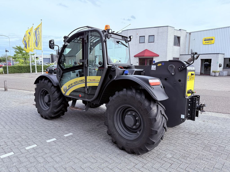 New Holland TH6.36 PLUS - Ekskavator teleskopik: foto 2 New Holland TH6.36 PLUS - Ekskavator teleskopik: foto 2
