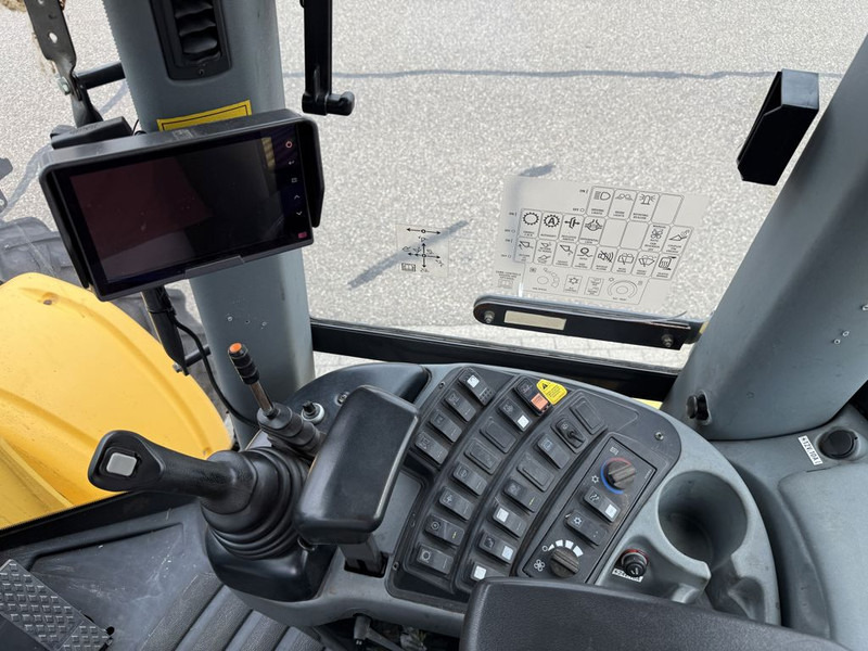 New Holland W130C Tool Carrier - Fadrom me goma: foto 5 New Holland W130C Tool Carrier - Fadrom me goma: foto 5