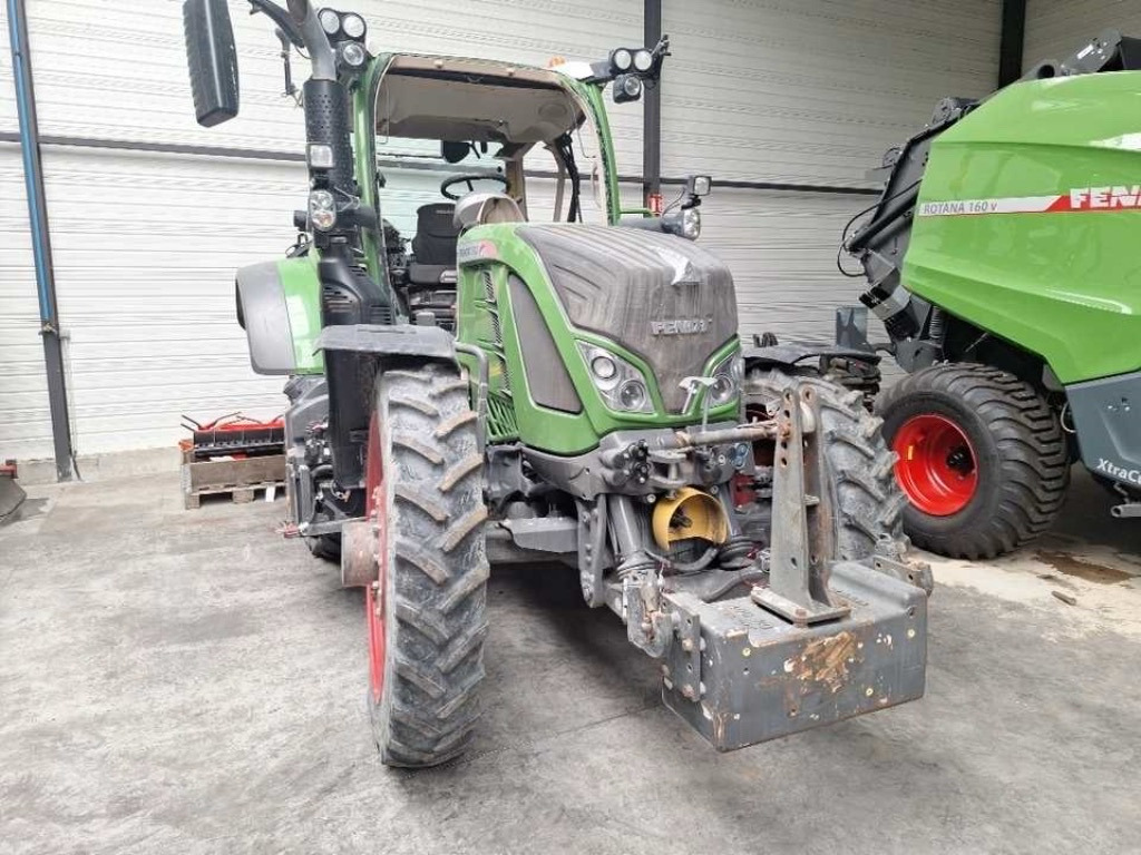 FENDT 512 VARIO - Traktor: foto 1 FENDT 512 VARIO - Traktor: foto 1