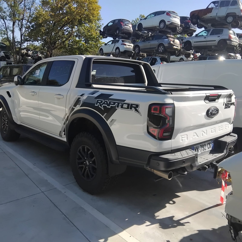 FORD RANGER RAPTOR - Pick up: foto 3 FORD RANGER RAPTOR - Pick up: foto 3