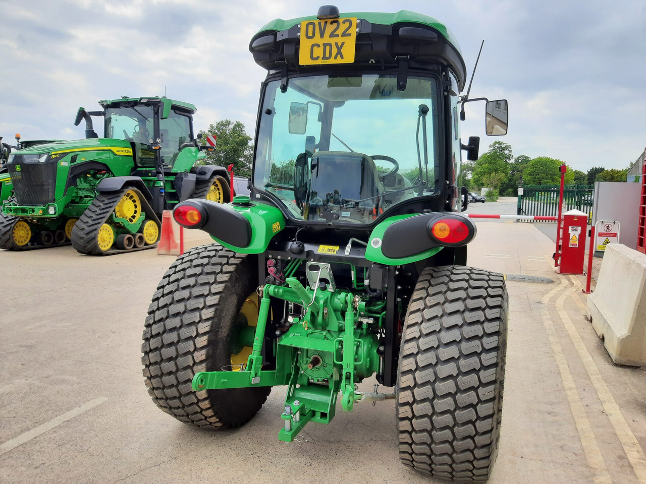 John Deere 4066R Compact Tractor - Minitraktor: foto 4 John Deere 4066R Compact Tractor - Minitraktor: foto 4