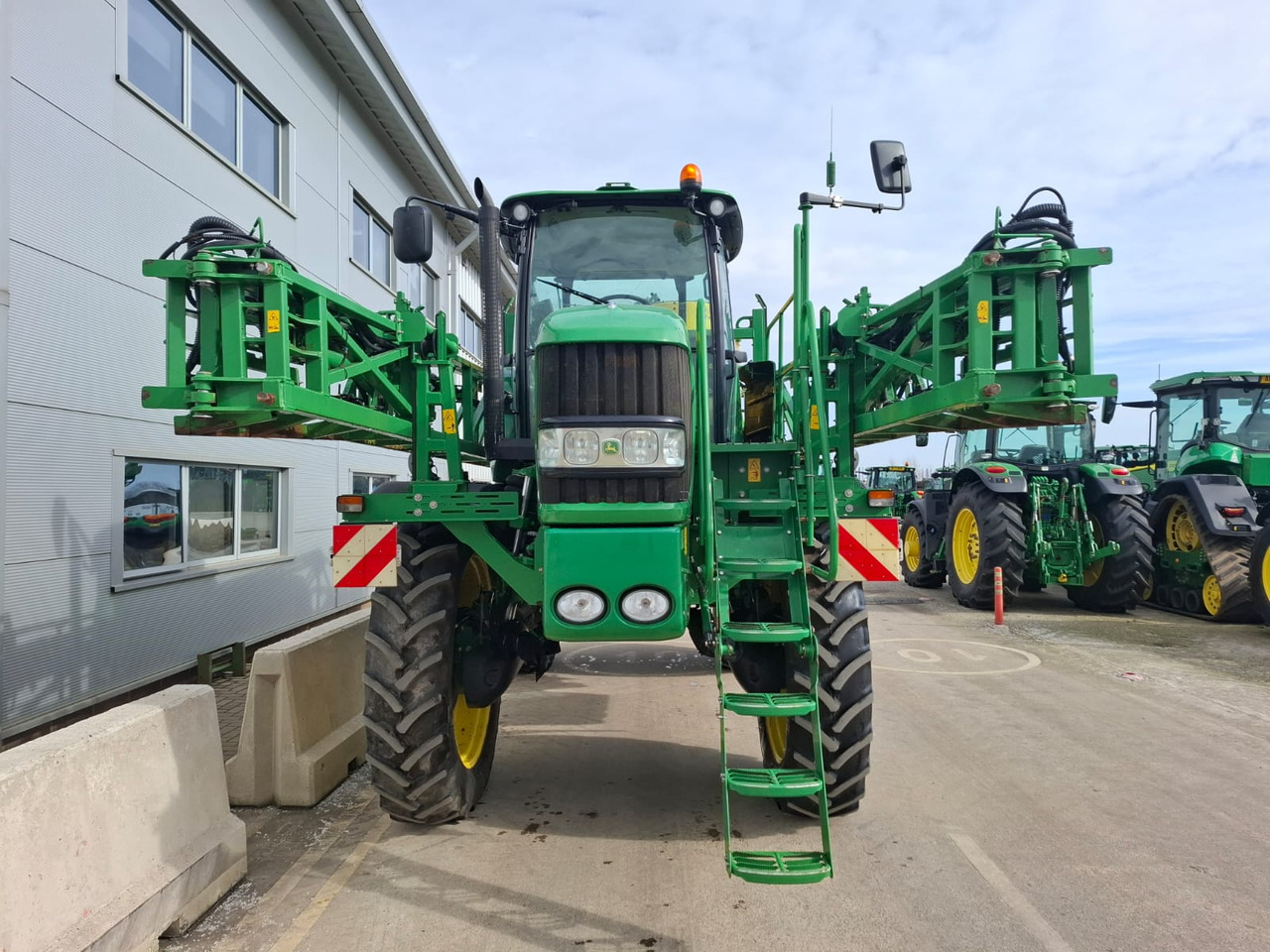 John Deere 5430 - Spërkatës: foto 3 John Deere 5430 - Spërkatës: foto 3