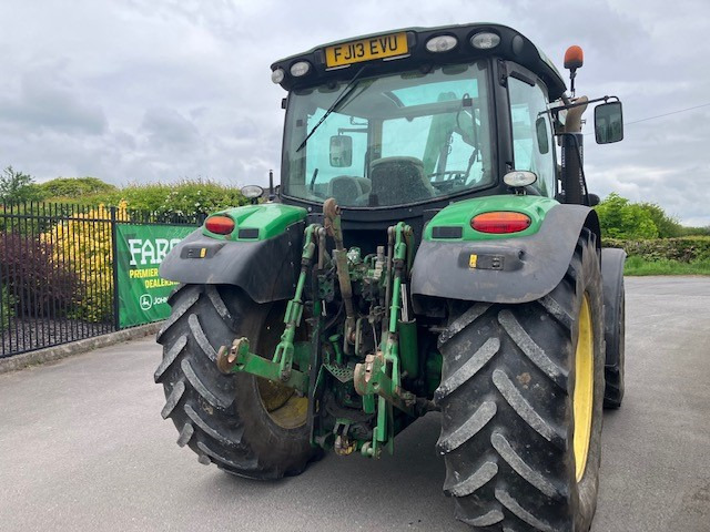 John Deere 6125R - Traktor: foto 5 John Deere 6125R - Traktor: foto 5