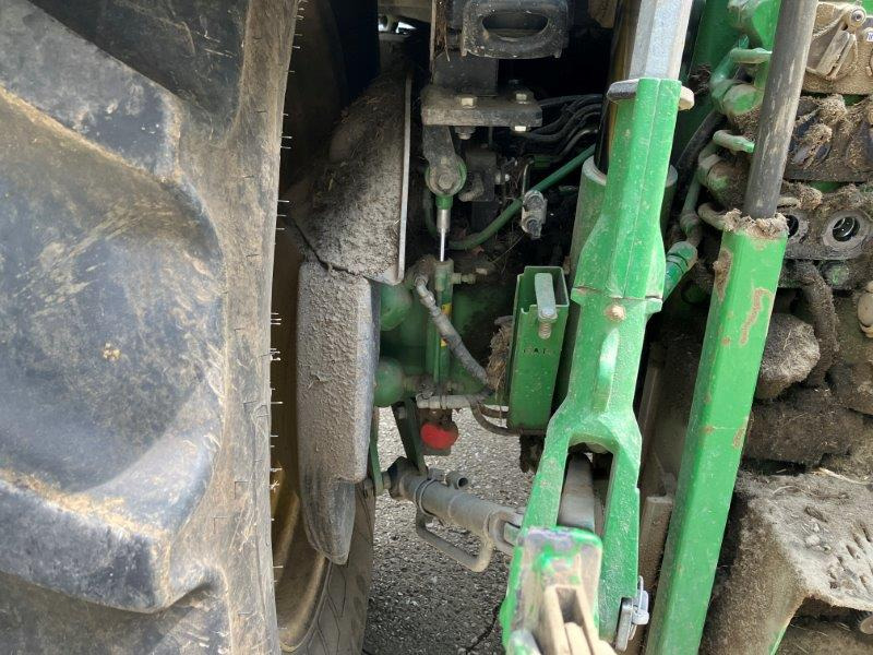 John Deere 6130R - Traktor: foto 5 John Deere 6130R - Traktor: foto 5