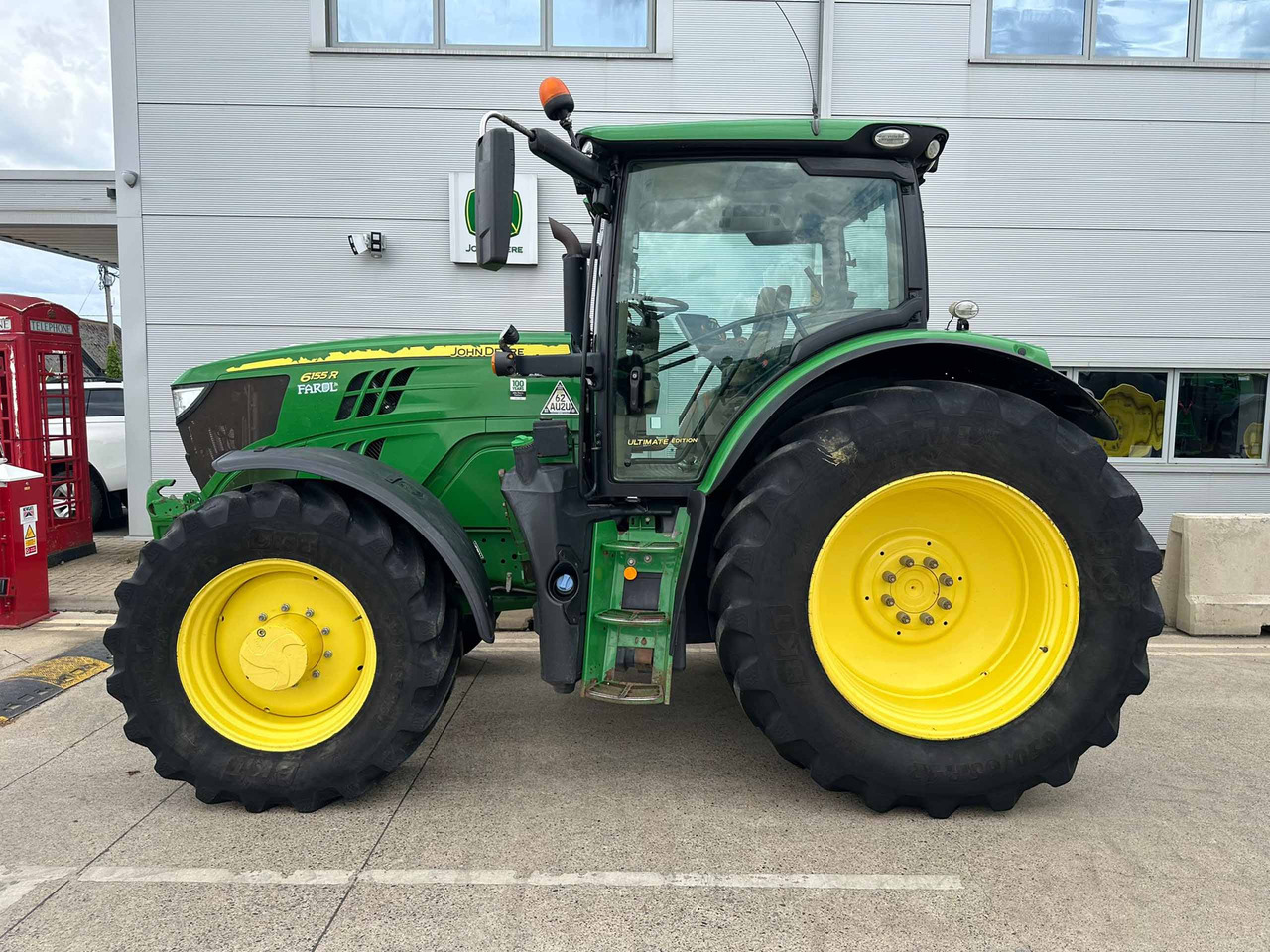 John Deere 6155R - Traktor: foto 3 John Deere 6155R - Traktor: foto 3