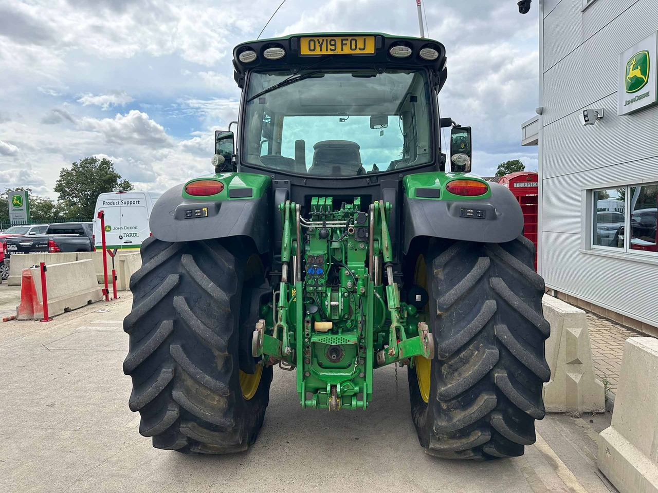 John Deere 6155R - Traktor: foto 5 John Deere 6155R - Traktor: foto 5