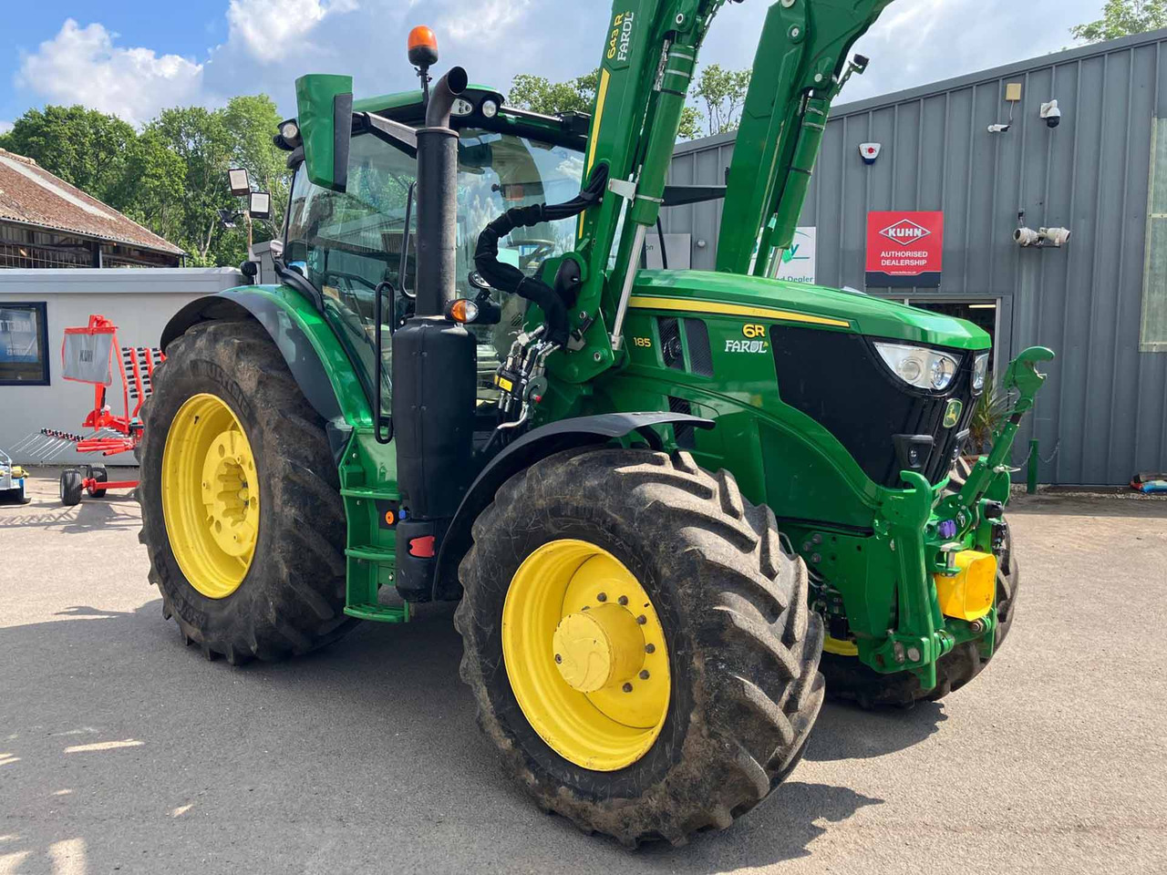 John Deere 6R 185 - Traktor: foto 4 John Deere 6R 185 - Traktor: foto 4