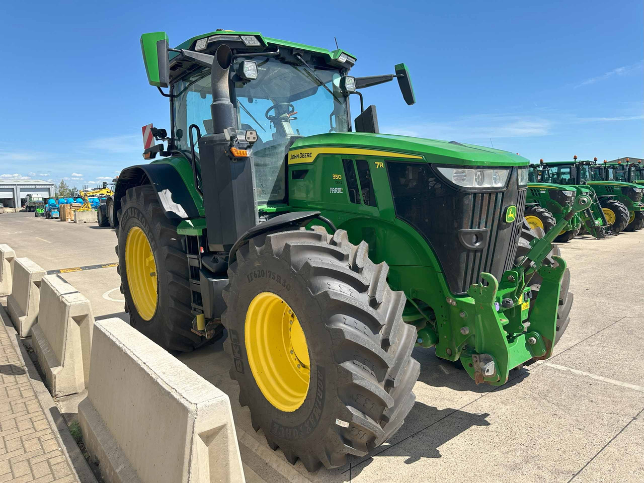 Traktor John Deere 7R 350: foto 7