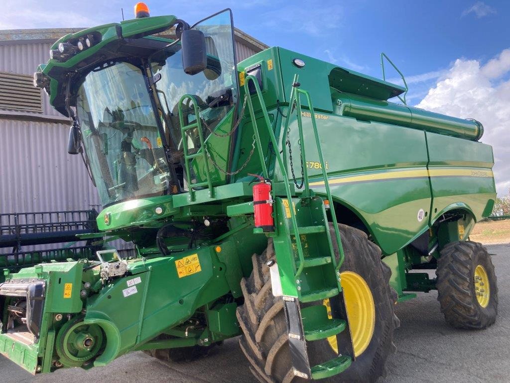 John Deere S780 HM - Autokombajnë: foto 1 John Deere S780 HM - Autokombajnë: foto 1