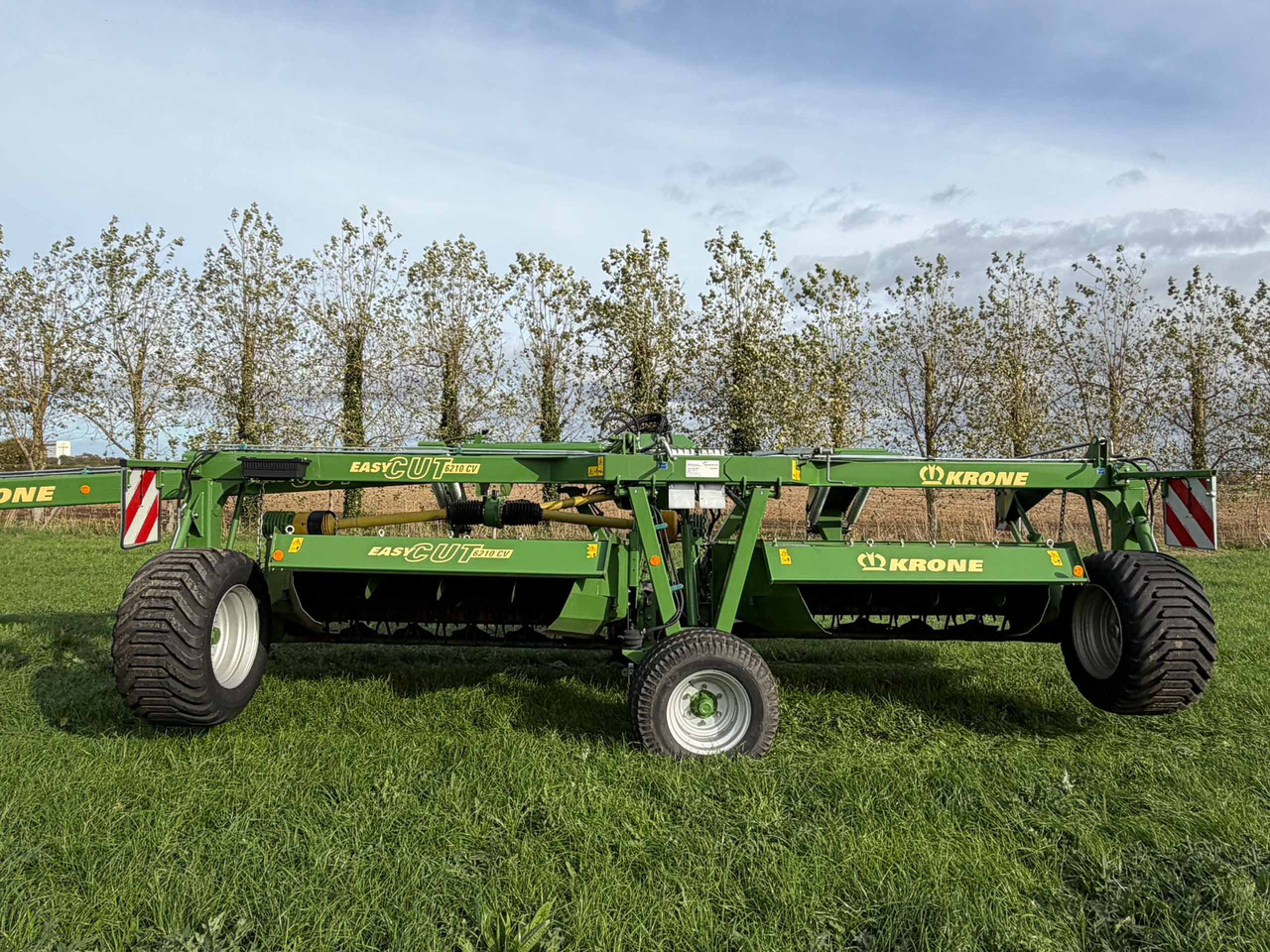 Krone Easy Cut 6210CV - Barkthyese: foto 4 Krone Easy Cut 6210CV - Barkthyese: foto 4