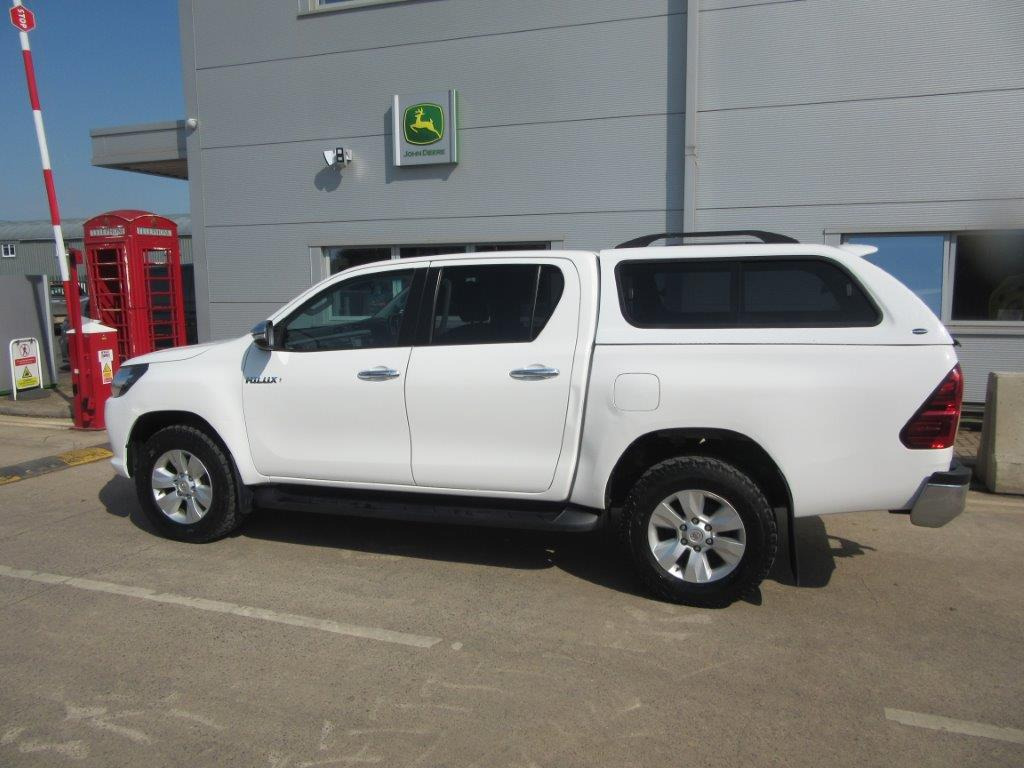 TOYOTA HILUX ICON D-4D 4WD DOUBLE CAB - Pick up: foto 4 TOYOTA HILUX ICON D-4D 4WD DOUBLE CAB - Pick up: foto 4