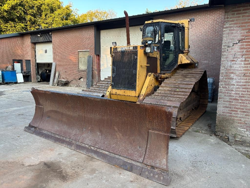 CAT D 6 M LGP - Buldozer: foto 1 CAT D 6 M LGP - Buldozer: foto 1