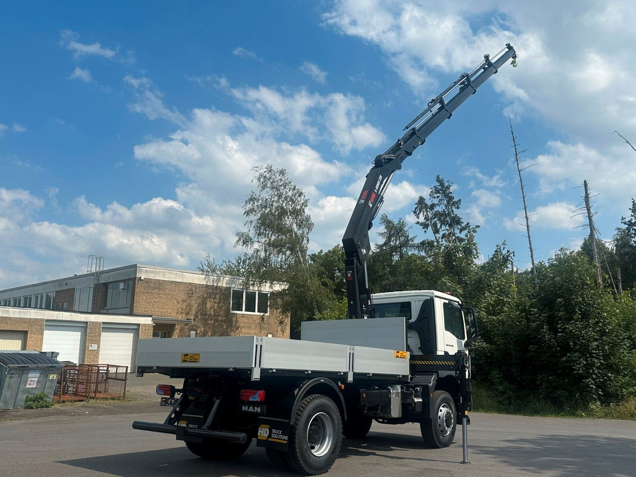 MAN TGM 18.320 4x4 Euro 6e Pritsche Hiab 228-4 Kran - Kamion me karroceri të hapur, Kamion me vinç: foto 5 MAN TGM 18.320 4x4 Euro 6e Pritsche Hiab 228-4 Kran - Kamion me karroceri të hapur, Kamion me vinç: foto 5
