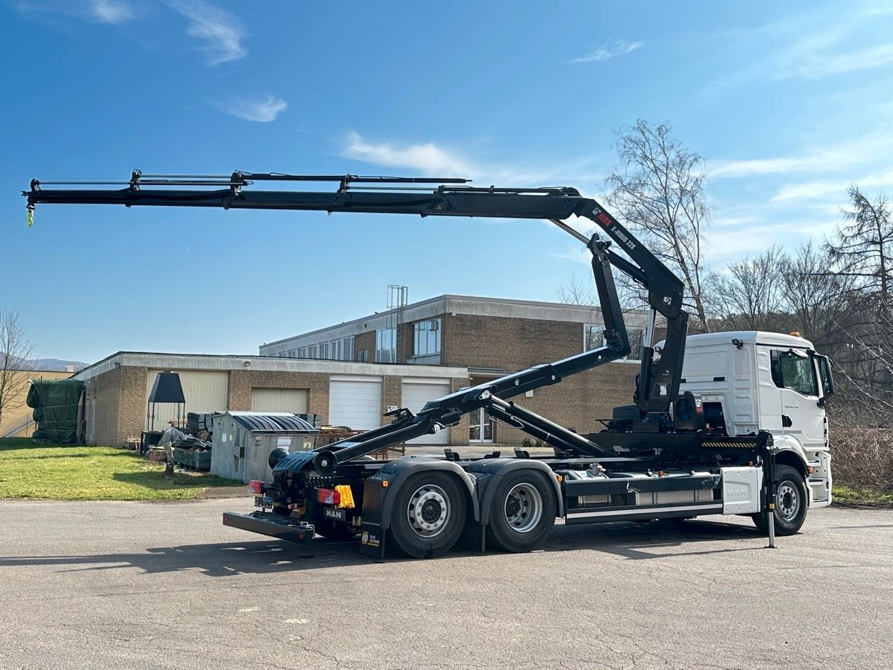 MAN TGS 26.470 6x2 Abrollkipper + Kran Hiab 228-4 - Kamion vetëngarkues, Kamion me vinç: foto 5 MAN TGS 26.470 6x2 Abrollkipper + Kran Hiab 228-4 - Kamion vetëngarkues, Kamion me vinç: foto 5