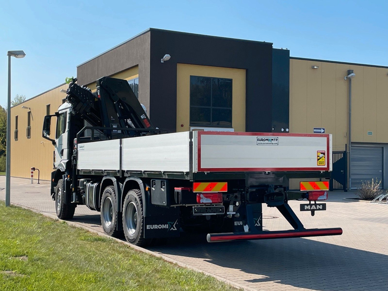 MAN TGS 33.440 6x4 HIAB 228-6 - Kamion me vinç: foto 5 MAN TGS 33.440 6x4 HIAB 228-6 - Kamion me vinç: foto 5