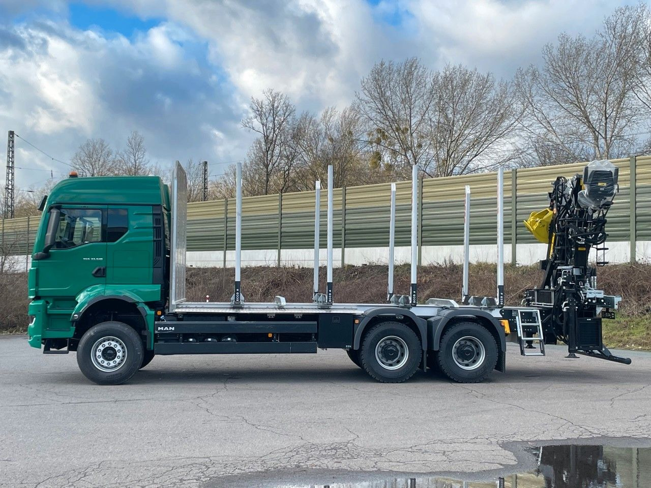 MAN TGS 33.510 6X4 BL Euro6e LogLift 165Z - Kamion për transport druri, Kamion me vinç: foto 4 MAN TGS 33.510 6X4 BL Euro6e LogLift 165Z - Kamion për transport druri, Kamion me vinç: foto 4