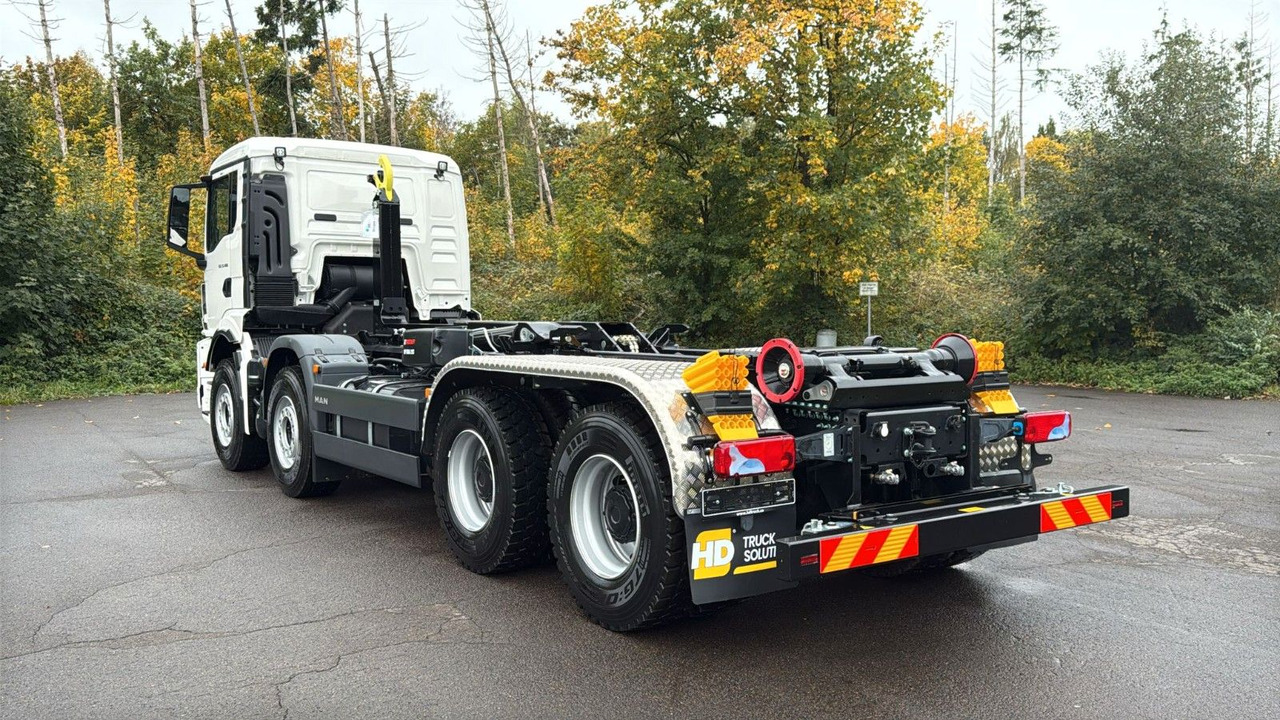 MAN TGS 35.480 8x4 Euro6e Hiab MultLift Abrollkipper - Kamion vetëngarkues, Kamion me vinç: foto 3 MAN TGS 35.480 8x4 Euro6e Hiab MultLift Abrollkipper - Kamion vetëngarkues, Kamion me vinç: foto 3