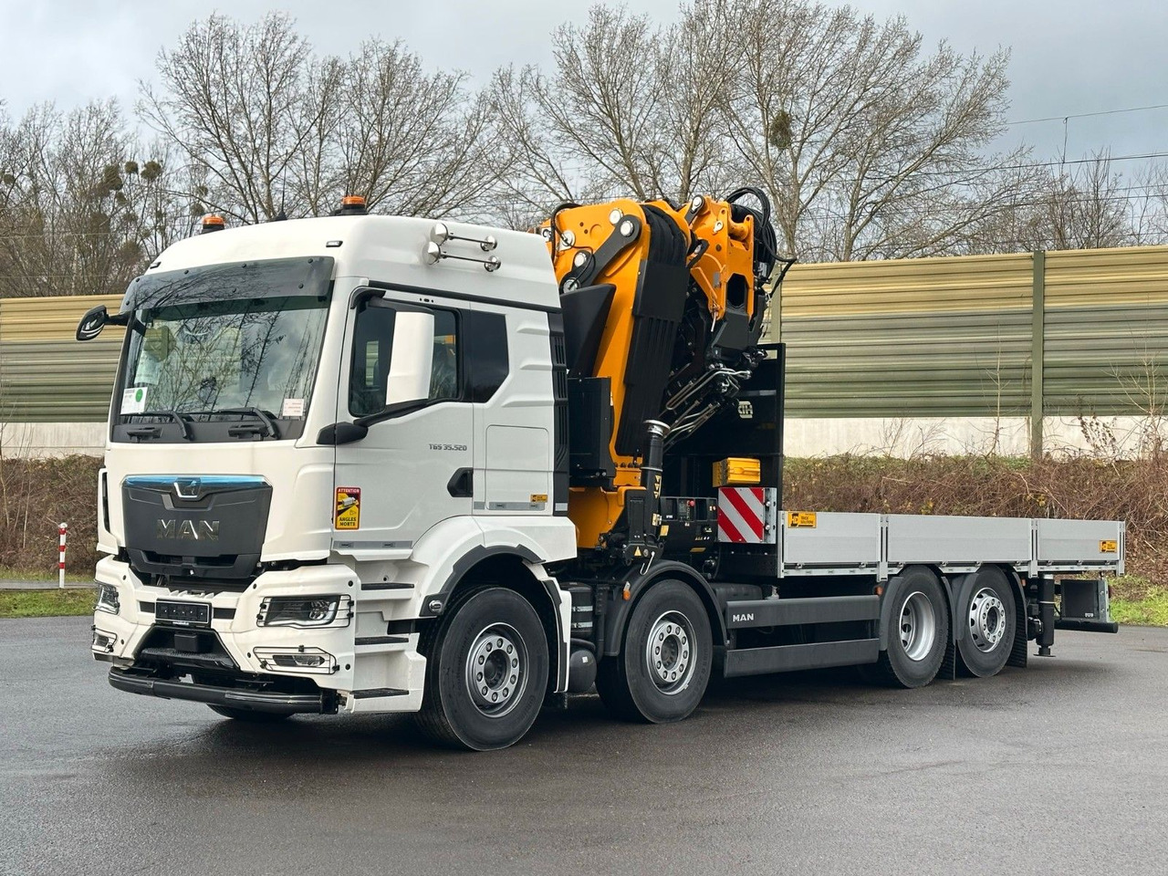 MAN TGS 35.520 8X2 Hiab EFFER 955-8s +Jib 6s - Kamion me vinç: foto 3 MAN TGS 35.520 8X2 Hiab EFFER 955-8s +Jib 6s - Kamion me vinç: foto 3