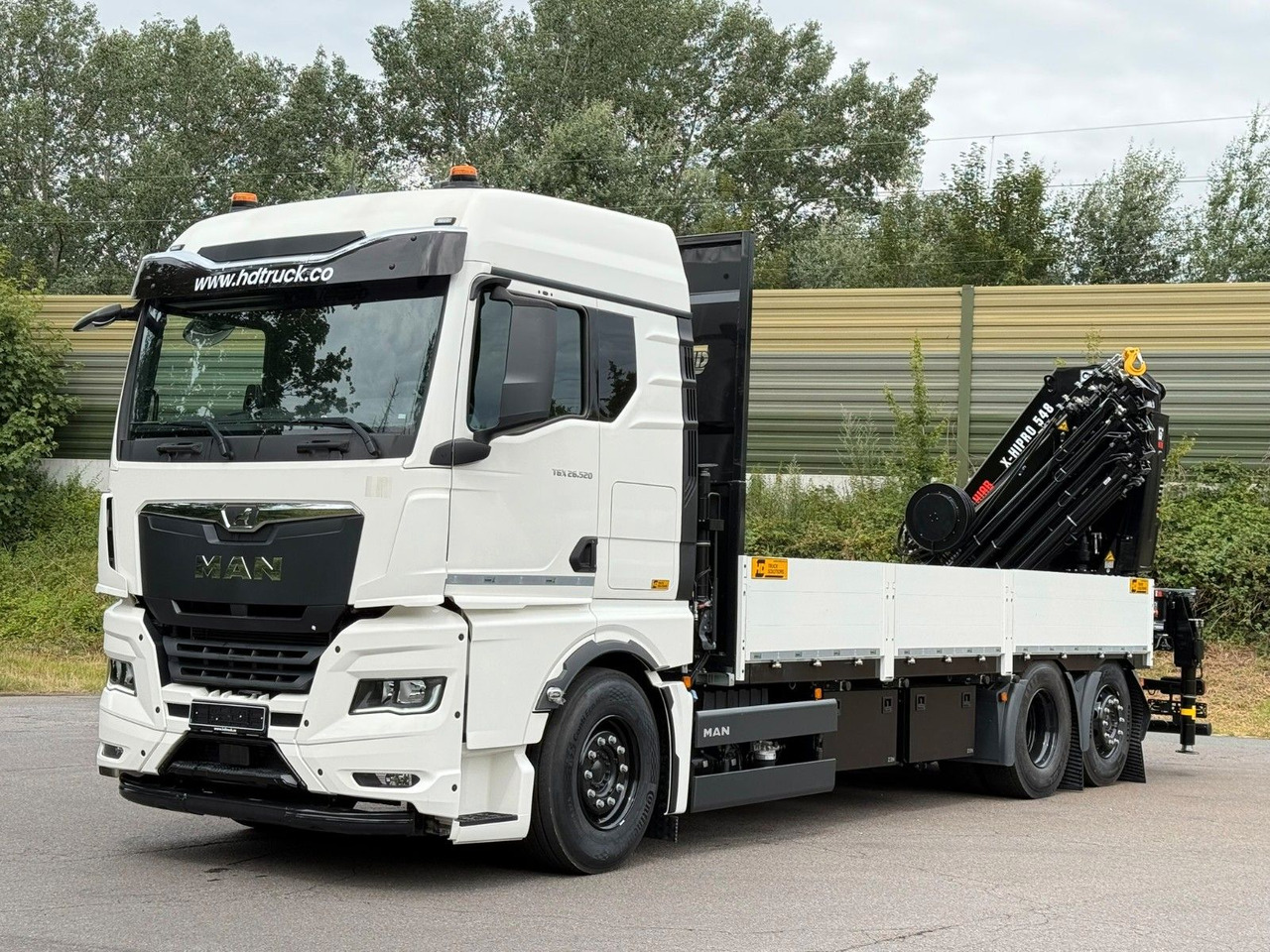MAN TGX 26.520 TG3 Retarder / 6X2 Hiab 548 E 8 - Kamion me vinç: foto 3 MAN TGX 26.520 TG3 Retarder / 6X2 Hiab 548 E 8 - Kamion me vinç: foto 3