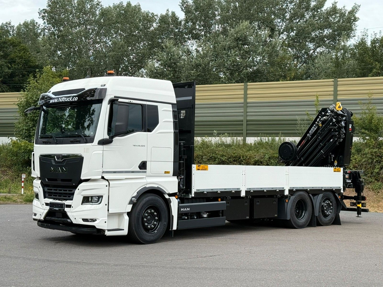 MAN TGX 26.520 TG3 Retarder / 6X2 Hiab 548 E 8 - Kamion me vinç: foto 2 MAN TGX 26.520 TG3 Retarder / 6X2 Hiab 548 E 8 - Kamion me vinç: foto 2