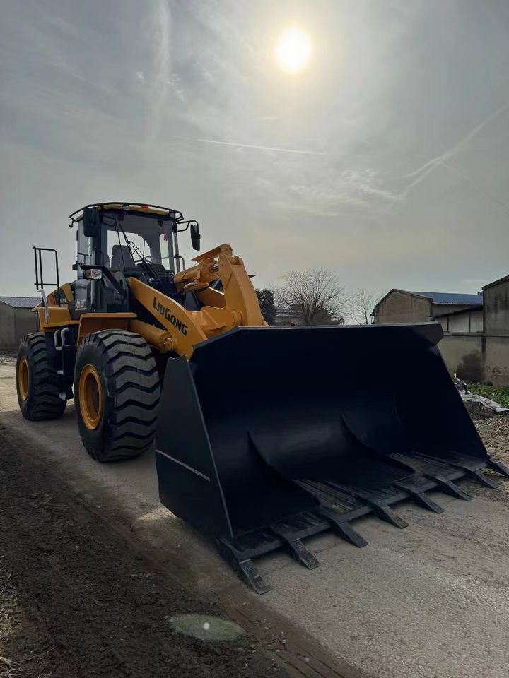 China LiuGong 862H 856H China Construction Equipment USED CLG862H CLG856H Wheel Loader 2022 - Fadrom me goma: foto 2 China LiuGong 862H 856H China Construction Equipment USED CLG862H CLG856H Wheel Loader 2022 - Fadrom me goma: foto 2