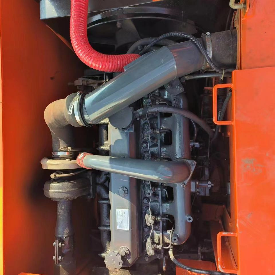 Doosan DH 150 LC-7 - Ekskavator me goma: foto 2 Doosan DH 150 LC-7 - Ekskavator me goma: foto 2