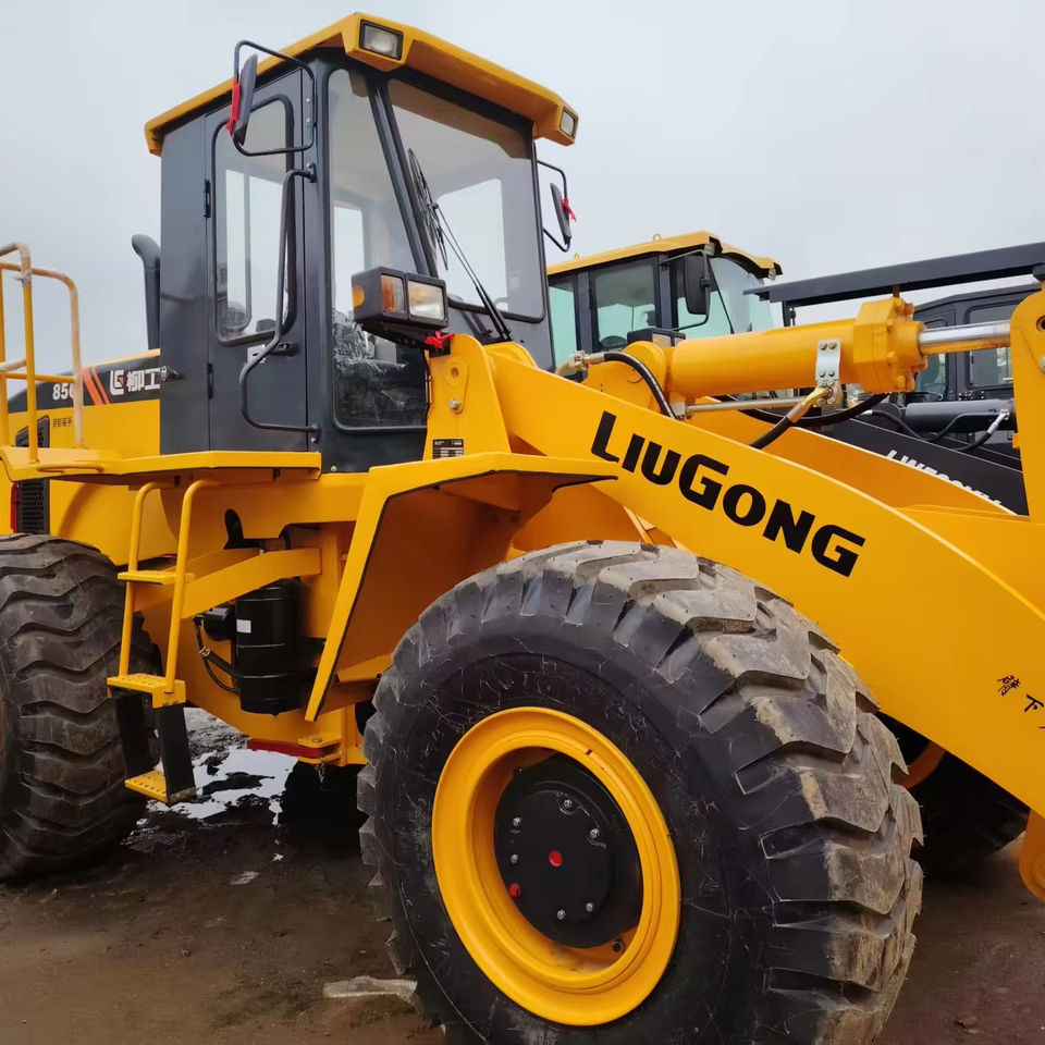 Good Condition 835 836 856 856H 862 856H Liugong 2023 Year Used 5tons Wheel Loader Second Hand Front End Loader - Fadrom me goma: foto 1 Good Condition 835 836 856 856H 862 856H Liugong 2023 Year Used 5tons Wheel Loader Second Hand Front End Loader - Fadrom me goma: foto 1